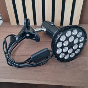 red nir punase valgusega lambipirn